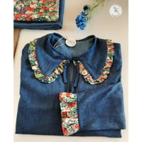 Image 1 of Chemisier  Denim Col Large Froufrou en Liberty 