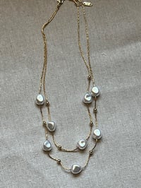 Image 1 of Stainless Steel Necklace Multiple White Perls 