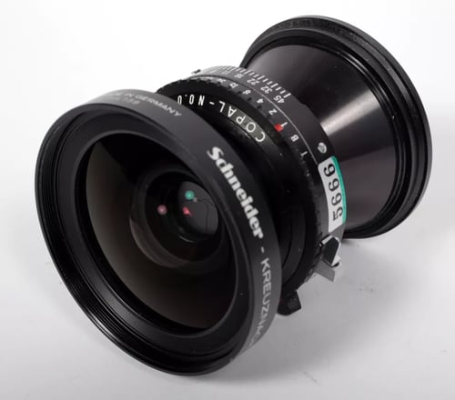 Image of Schneider Super Angulon MC 75mm F5.6 Lens in Copal #0 Shutter #5666