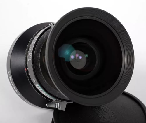 Image of Schneider Super Angulon MC 75mm F5.6 Lens in Copal #0 Shutter #5666