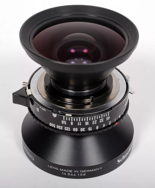 Image of Schneider Super Angulon MC 75mm F5.6 Lens in Copal #0 Shutter #5666