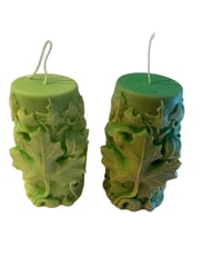 Image 4 of Maple leaf decorative candle 