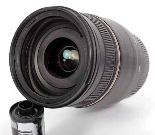 Image of Tamron 28-75mm F2.8 zoom lens Minolta AF Sony A Mount IF LD XR DI SP #5711