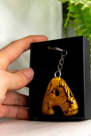 Image of A - LLAVERO MONTAÑA. EDICION LIMITADA.