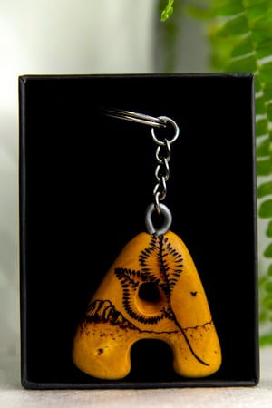 Image of A - LLAVERO MONTAÑA. EDICION LIMITADA.