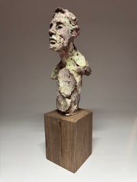 Image 4 of "Larry"