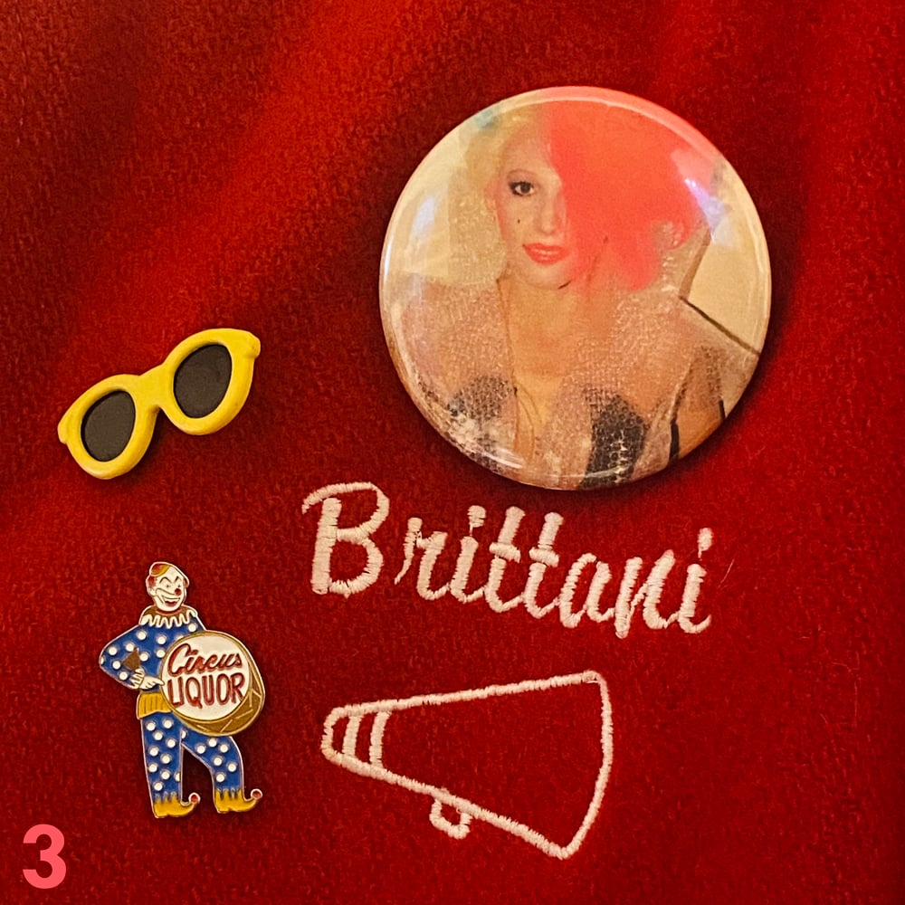 Image of Girl Groups & Girl Singers buttons! (Volume II)