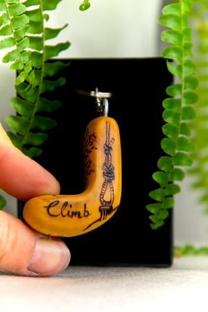 Image of L - COLECCIÓN MONTAÑA. EDICIÓN LIMITADA.