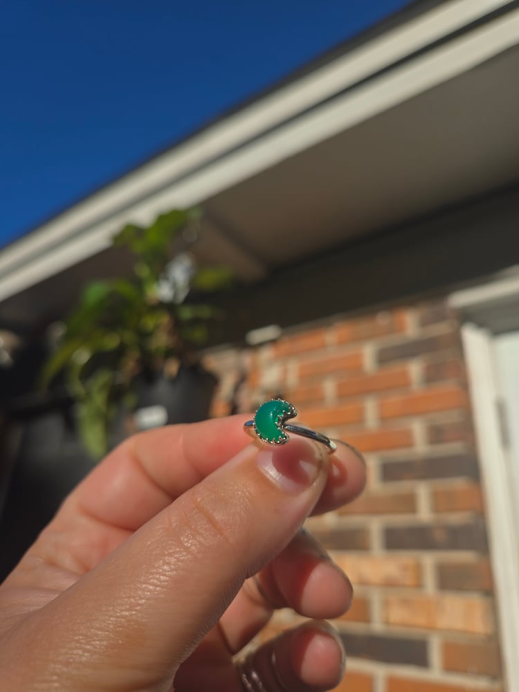 Image of Green Onyx Moon Ring | Size 7