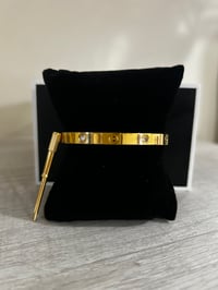 Kata Bangle