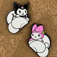 Kuromy & My Mellow Butt Pin