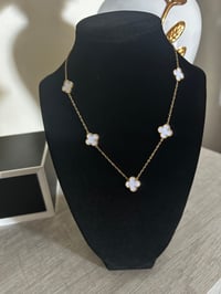 Image 6 of Kata Clover Necklace