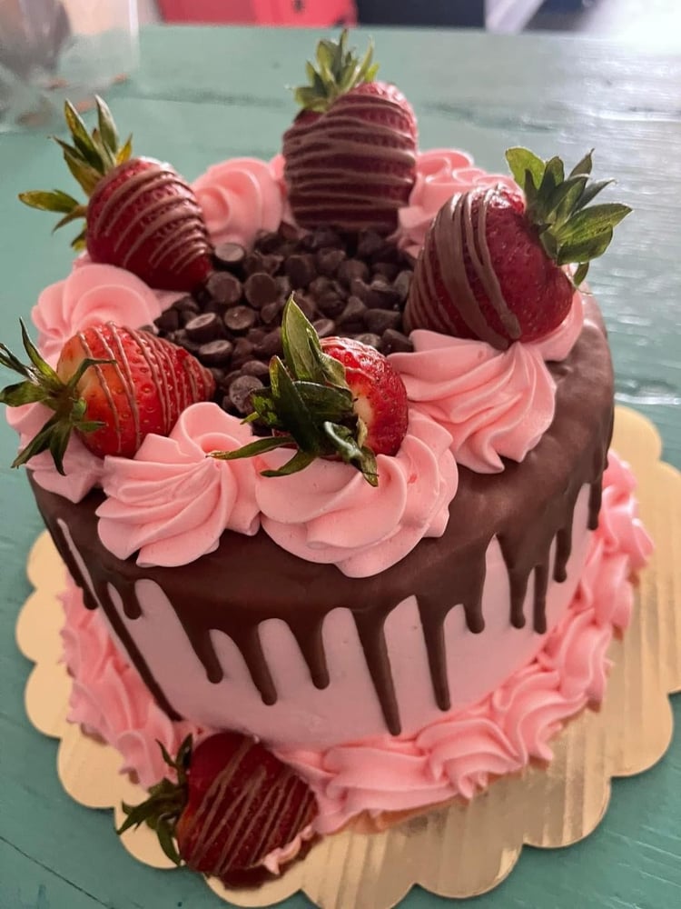 Image of 6-Inch Custom Cake