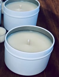 Image 3 of Large Matte White Luxe Tin