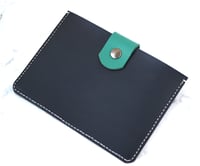 Image 2 of Card holder in cognac and black