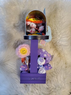 Image of Valentine's Day Mailbox