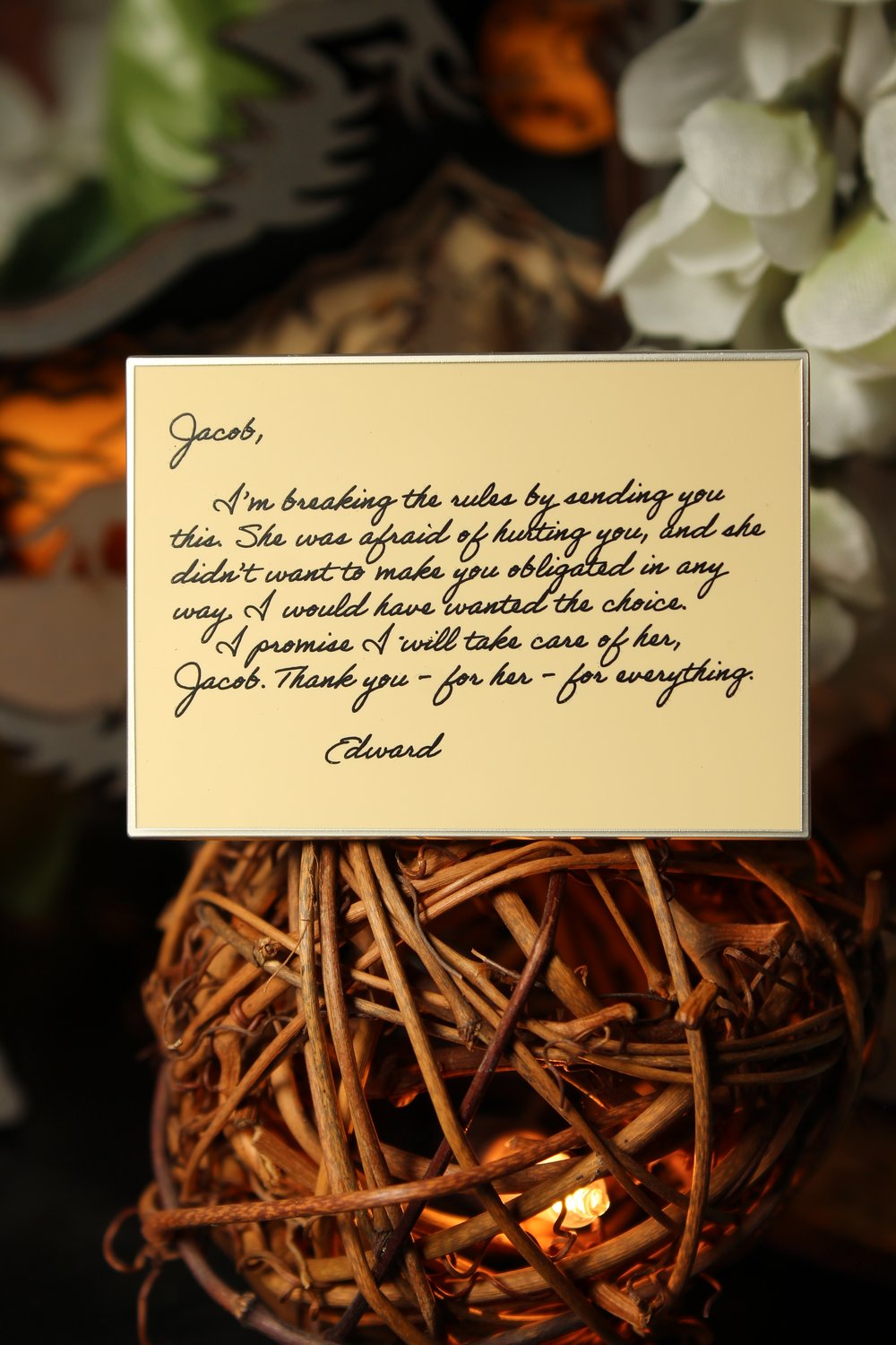 Image of Wedding Invitation and Note Twihard 