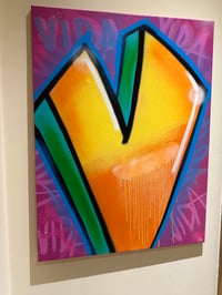 Image 2 of VIDA