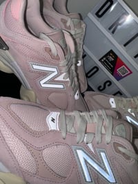 Image 3 of Womens New Balance 9060 Pastel Pink
