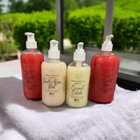 Image 4 of Moisturizing Face & Body Wash/Hyaluronic Acid