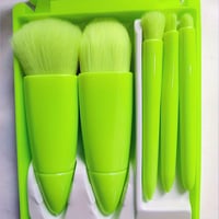 Image 4 of Mini Makeup brush set with case and built in mirror