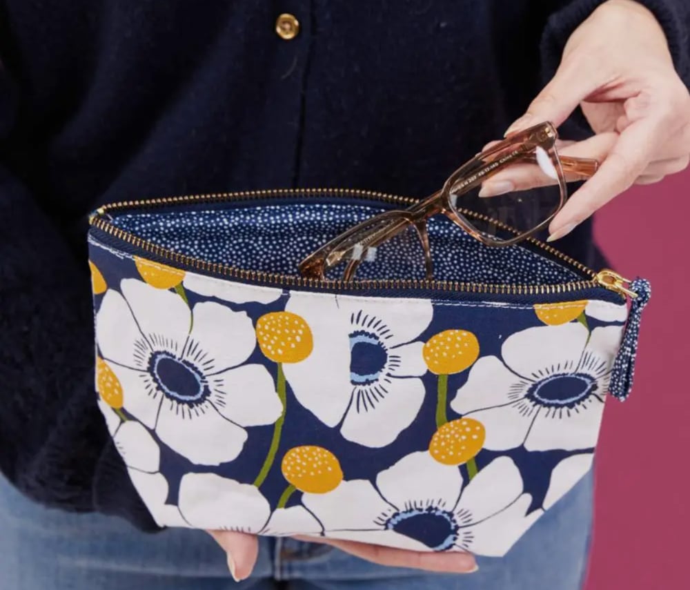 Image of Windflower Pouch 