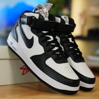 Image 4 of Stussy X Nike Air Force 1 