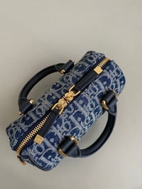 Image 14 of CD Vintage Top Handle
