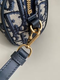 Image 3 of CD Vintage Top Handle