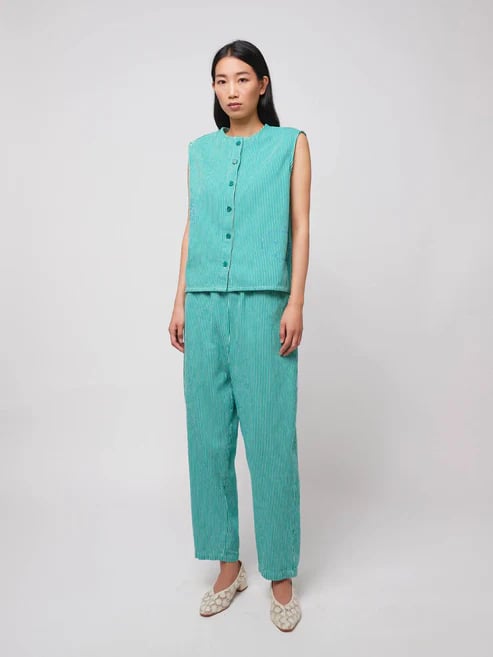 Image of 2-Pantalón cocoon de sarga a rayas