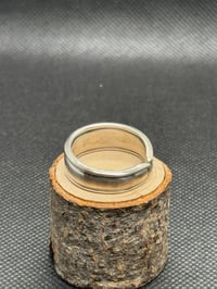 Image 2 of Simple Band Ring Size