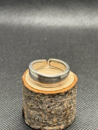 Image 3 of Simple Band Ring Size