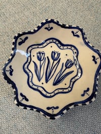 Image 1 of Tulip trinket dish