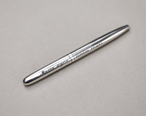 Image of Ballpoint pen with a Latin phrase - short