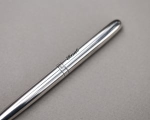 Image of Ballpoint pen with a Latin phrase - short