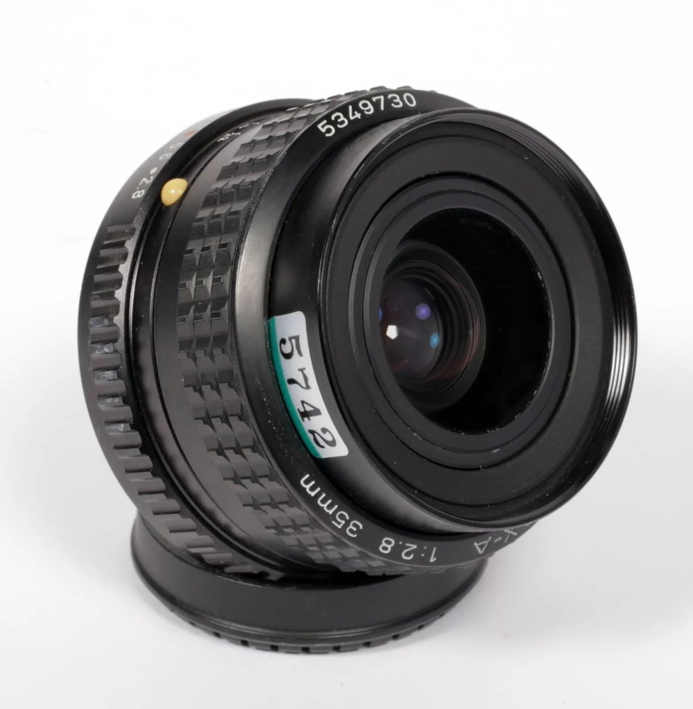 Image of Pentax A SMC 35mm F2.8 lens for all K mount bodies #5742