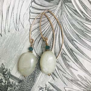 Image of Boucles d'oreilles AVOLA S - courtes