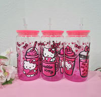 Image 1 of Hello Kitty Cocktails Trinkglas mit Strohhalm und Deckel, 16 Oz