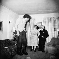 Image 5 of DIANE ARBUS – DIANE ARBUS: AN APERTURE MONOGRAPH