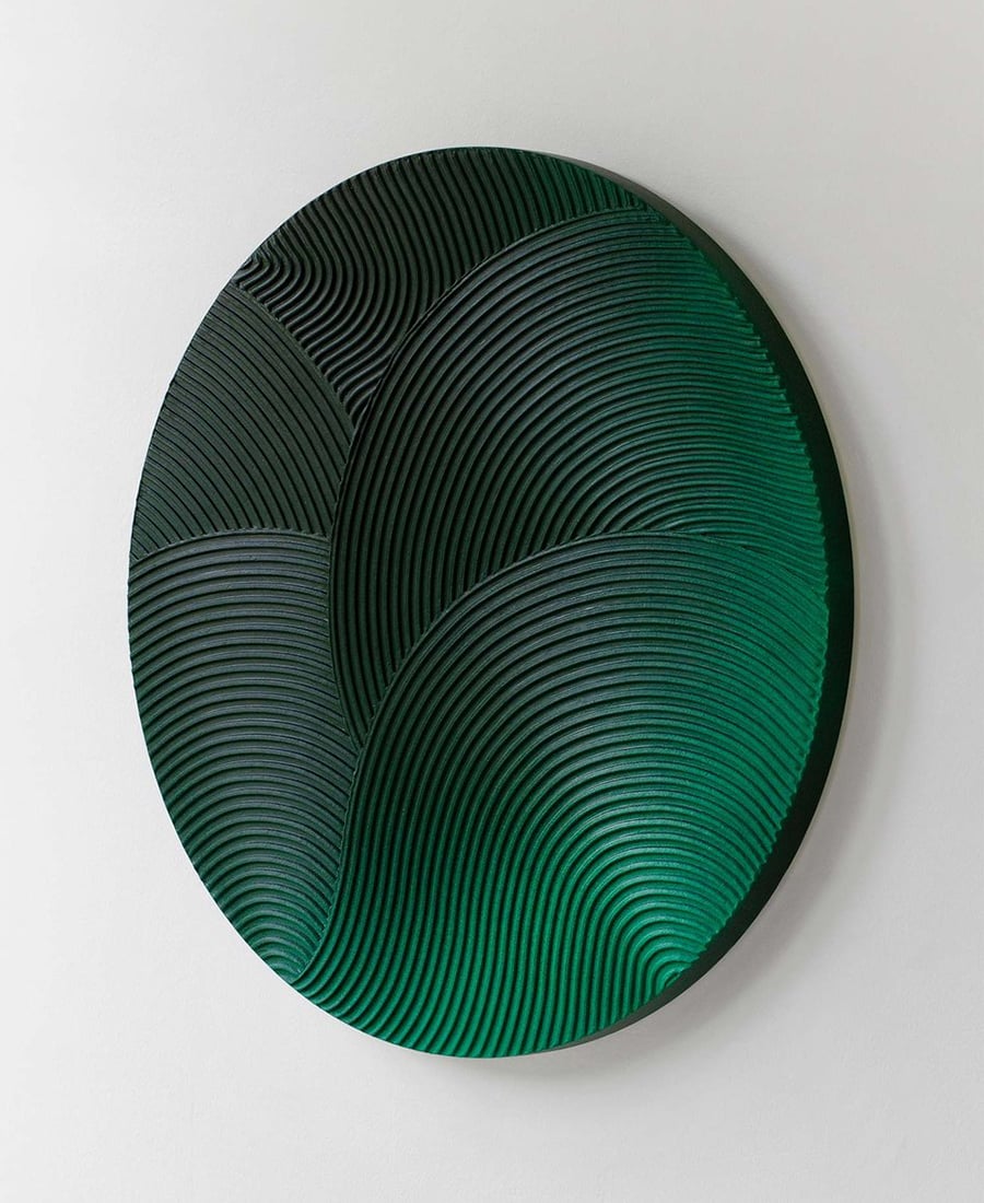 Image of Sphere Relief · Green