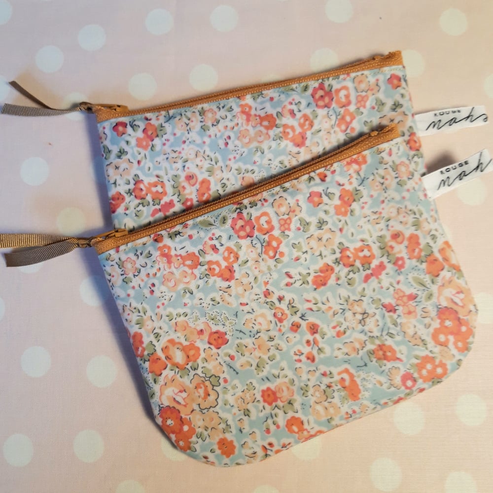 Image of ROMANTIQUE Petite trousse/porte-monnaie en coton enduit