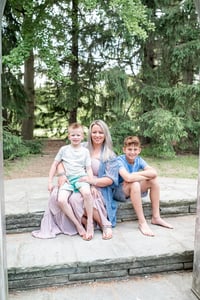 Image 9 of Mama's the BEST ~ Mother's Day outdoor sesh