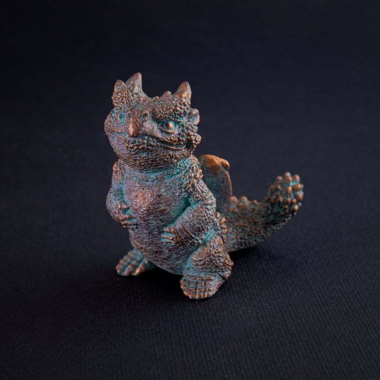 Caudapugnis Robustus resine figure