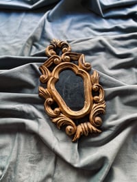 Image 1 of Petit miroir baroque en bois 