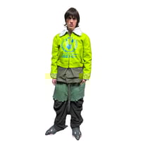 Image 1 of World crack progamm jacket