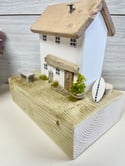 Sea breeze Cottage