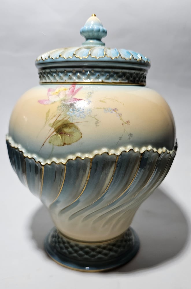 Image of Royal Worcester Rose Jar and Covers