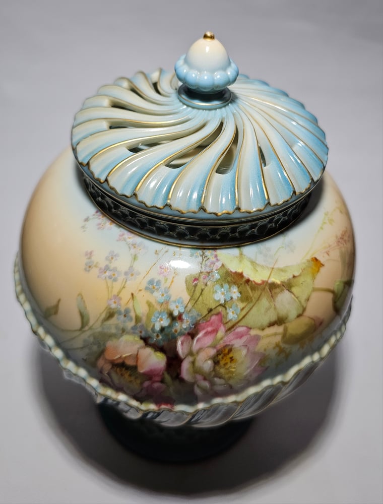 Image of Royal Worcester Rose Jar and Covers