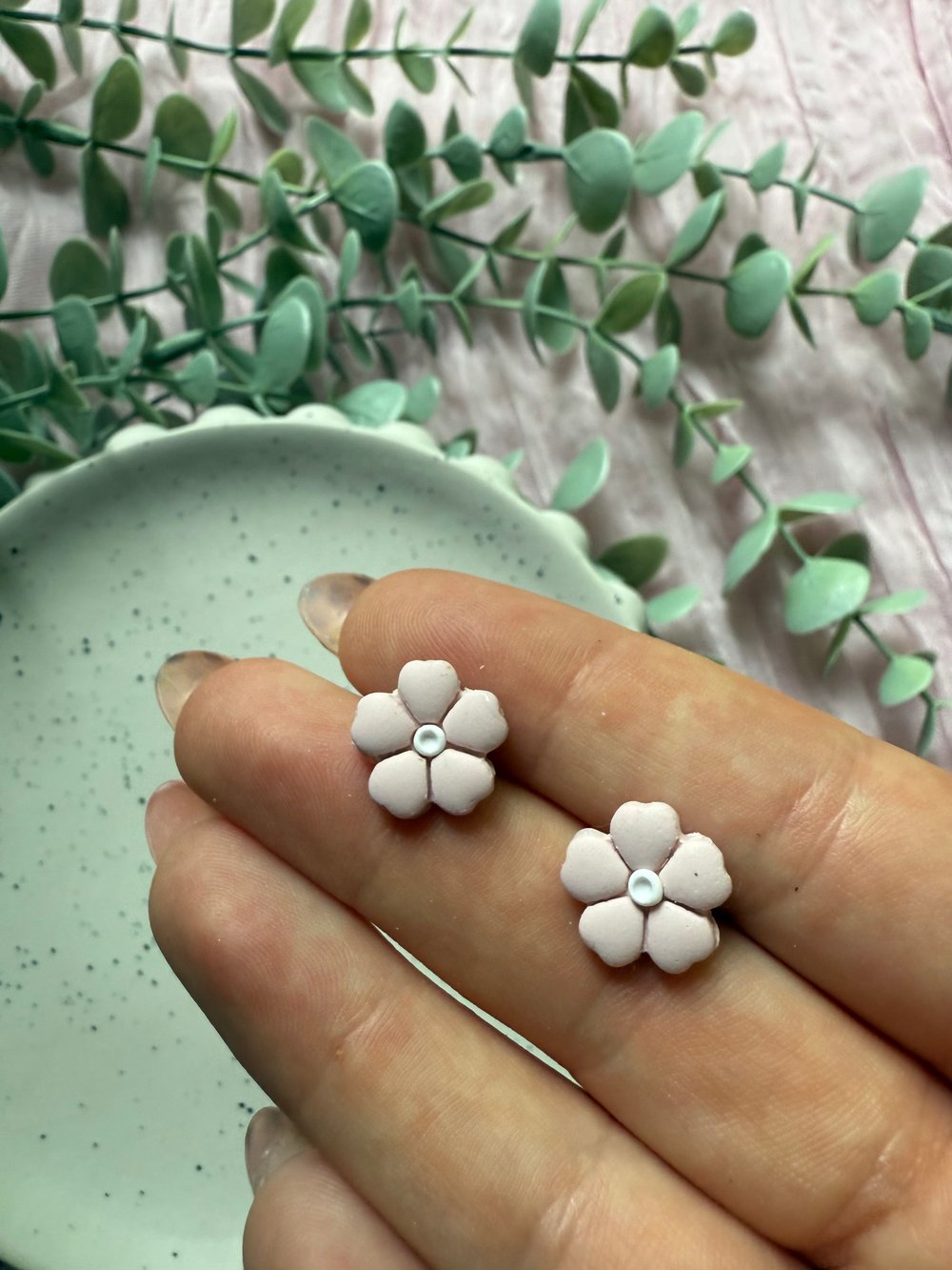 Image of Mini Daisy Studs