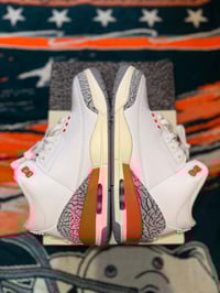 Image 5 of Jordan 3 Retro Georgia Peach (Women's) 10W/ 8.5M